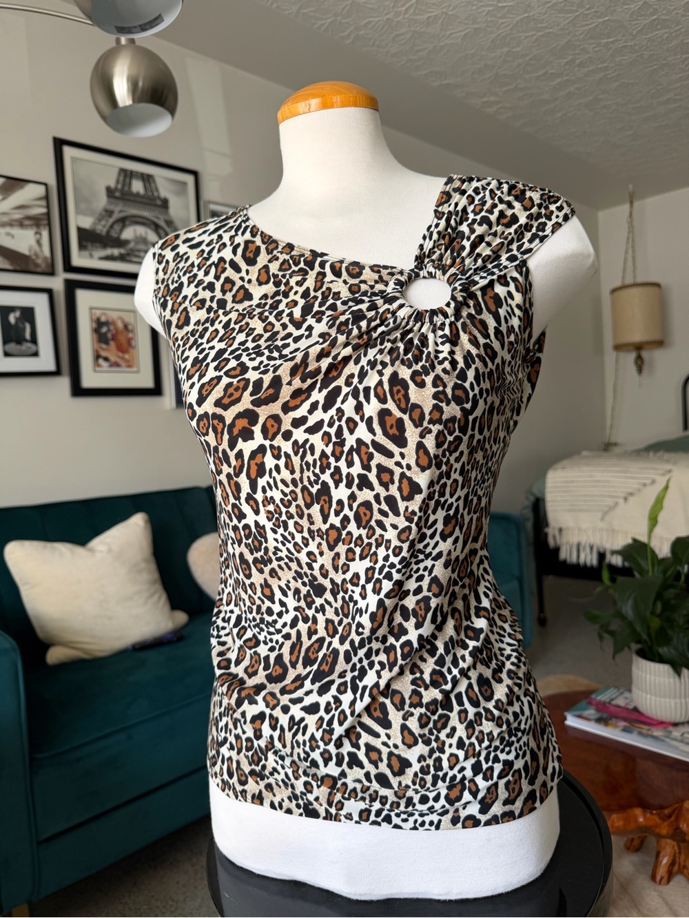 Leopard Print Sleeveless Twist-Detail Women's top